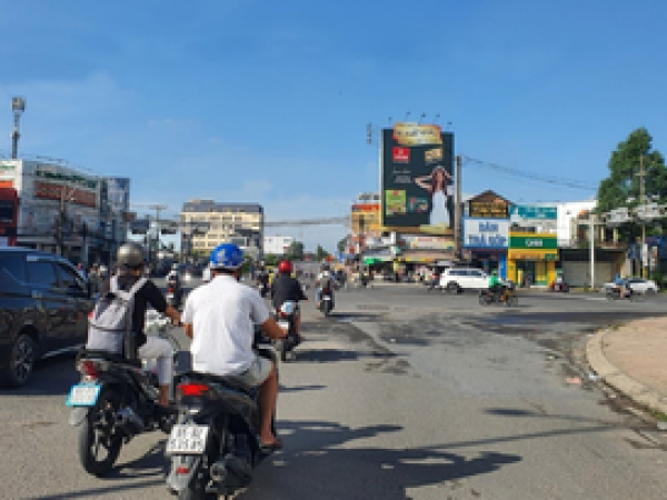 Ngã 4 Mậu Thân - 3/2, Ninh Kiều, Cần Thơ  ( Bảng  Nhỏ)